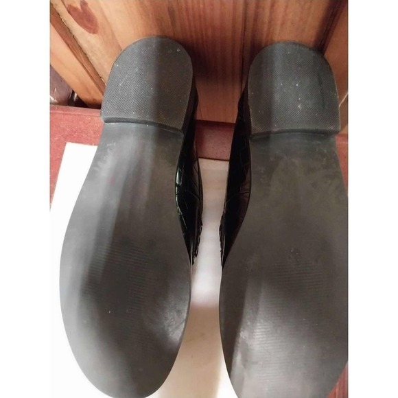 Steve Madden black loafers.  Size 8.5 - Picture 3 of 3